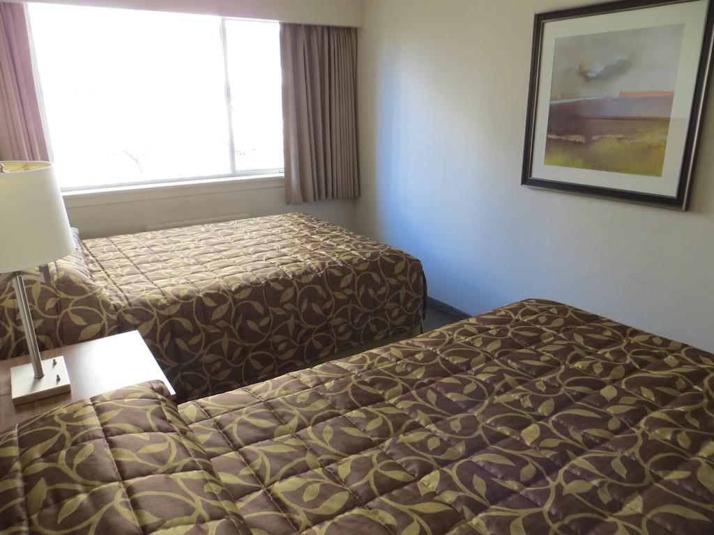 Oceanside Hotel Ванкувър Екстериор снимка